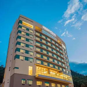 four-points-by-sheraton-cuenca-ave-circunvalacin-sur-y.cuenca-hotels.com/